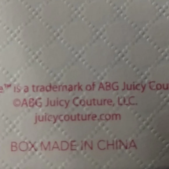 Juicy By Juicy Couture Gold Tone Crown Key Chain - Picture 10 of 12